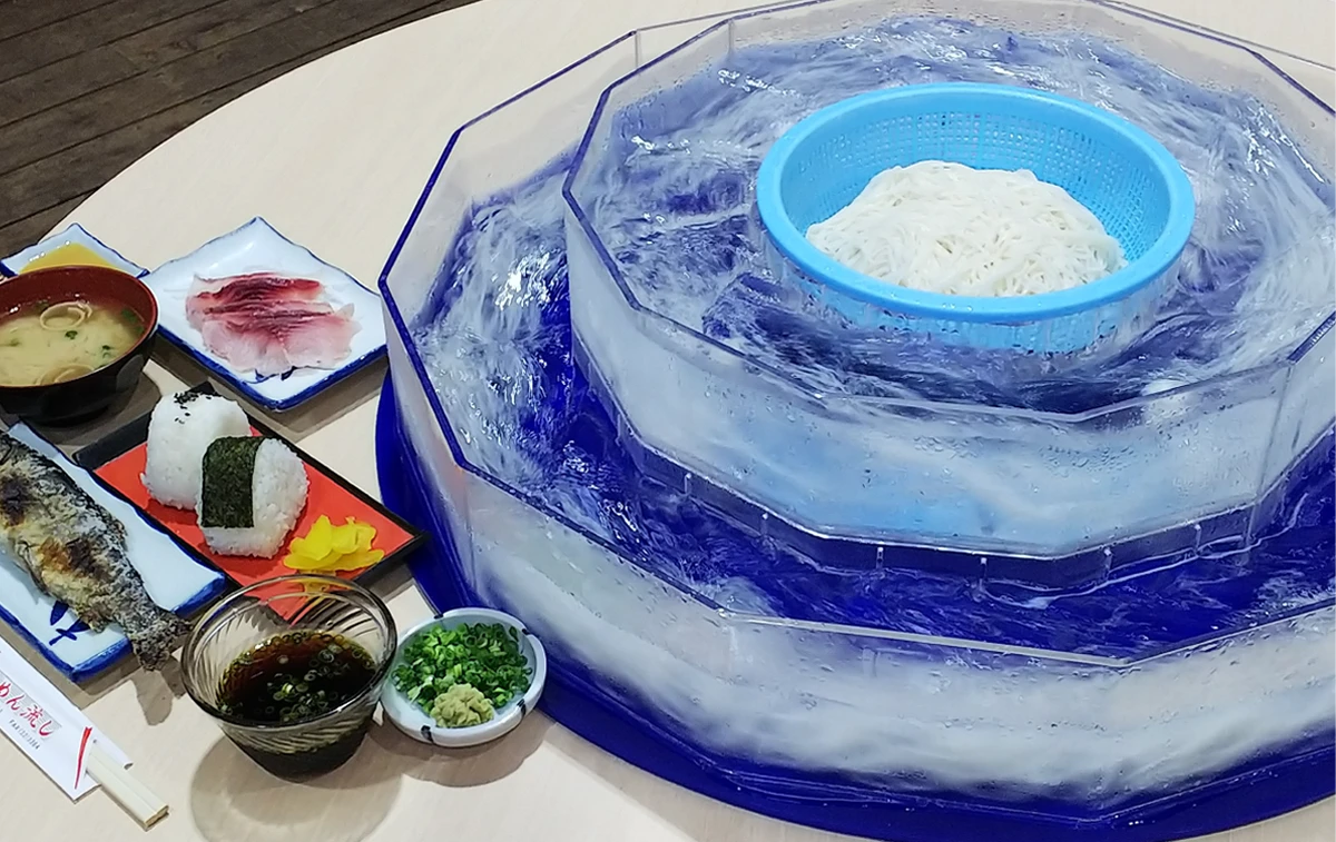 そうめん流し