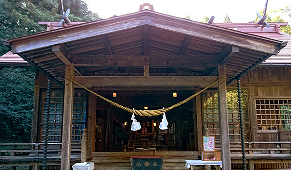 霧島岑神社