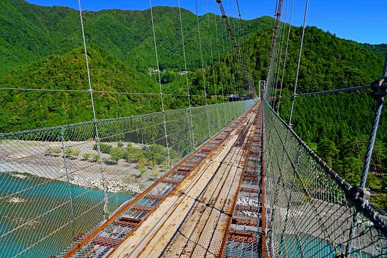 谷瀬の吊り橋