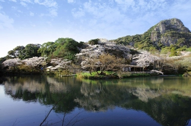 御船山楽園