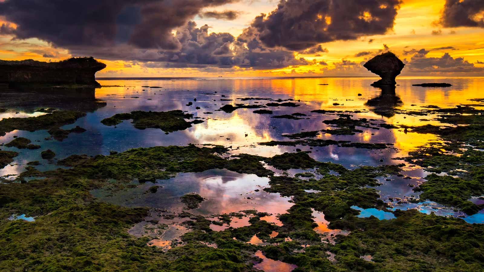 沖縄の絶景スポット38選！定番から離島まで南国の大自然を満喫