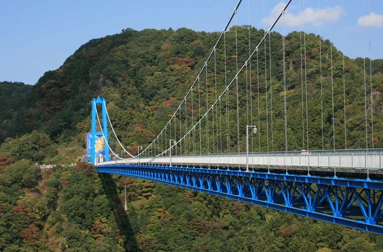 スリリングな絶景 歩いて渡れるおすすめ吊り橋15選 楽天トラベル