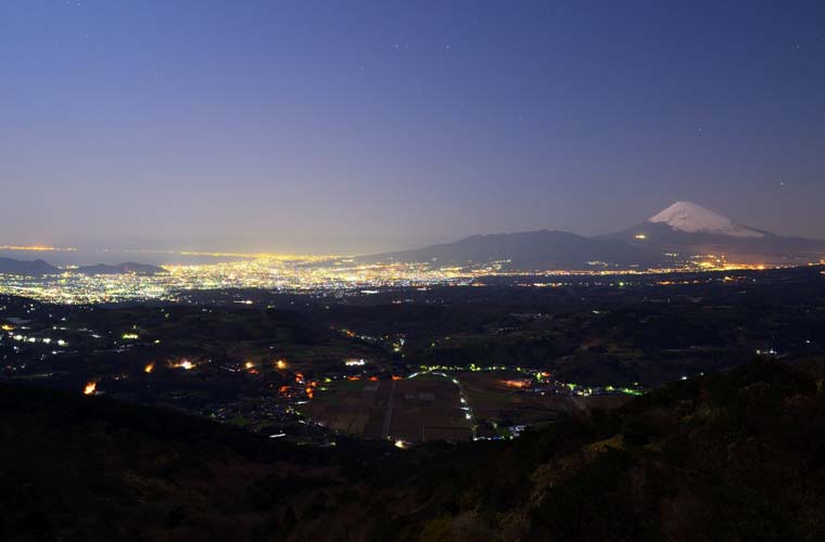 伊豆スカイラインの夜景