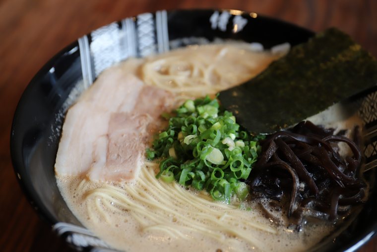 豚骨ラーメン(博多ラーメン)
