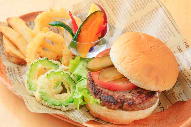 宮古牛ティダバーガ 980円(ランチのみ)