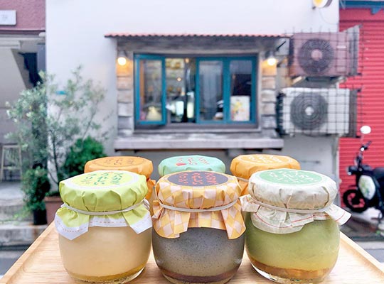 うれしいプリン屋さんマハカラ