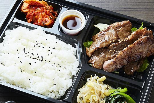 焼肉酒家 李苑