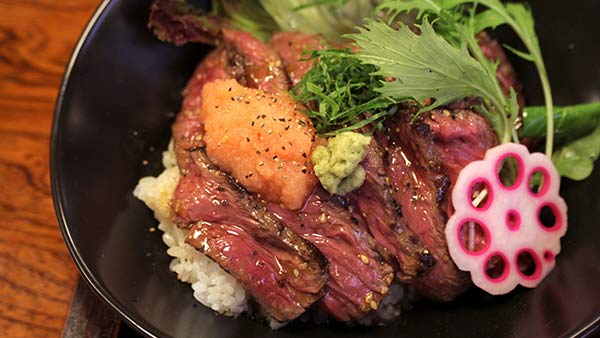 米沢牛ステーキ丼