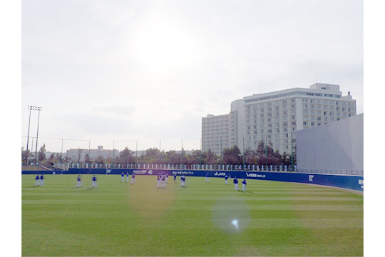 アトムホームスタジアム宜野湾(宜野湾市立野球場)