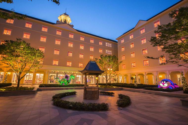 東京ディズニーセレブレーションホテル ウィッシュ 中庭