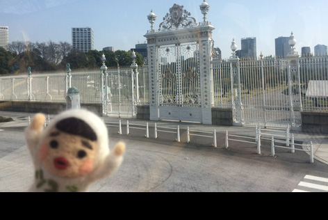 迎賓館前