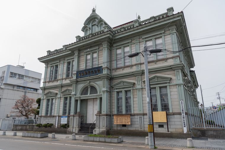 青森県 弘前市「旧第五十九銀行本店本館」(青森銀行記念館)