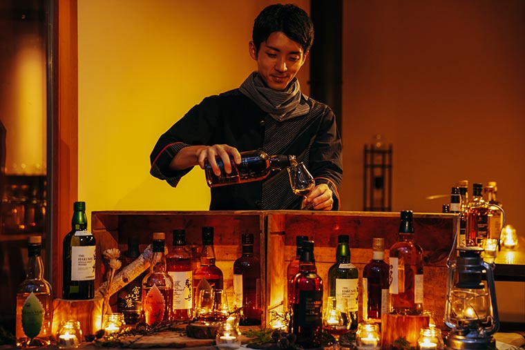 星のや富士の焚き火BAR