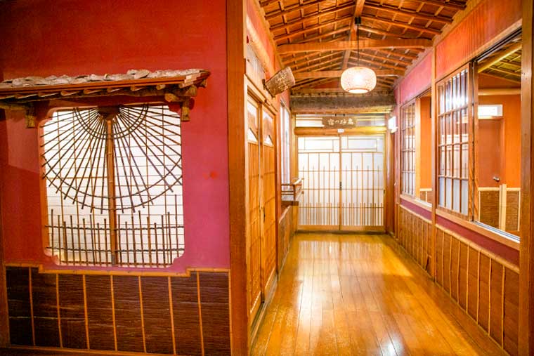 金具屋 廊下