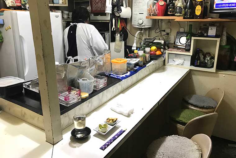 丹波路の店内