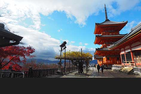 清水寺をドライバーさんの案内付きで回ってみる