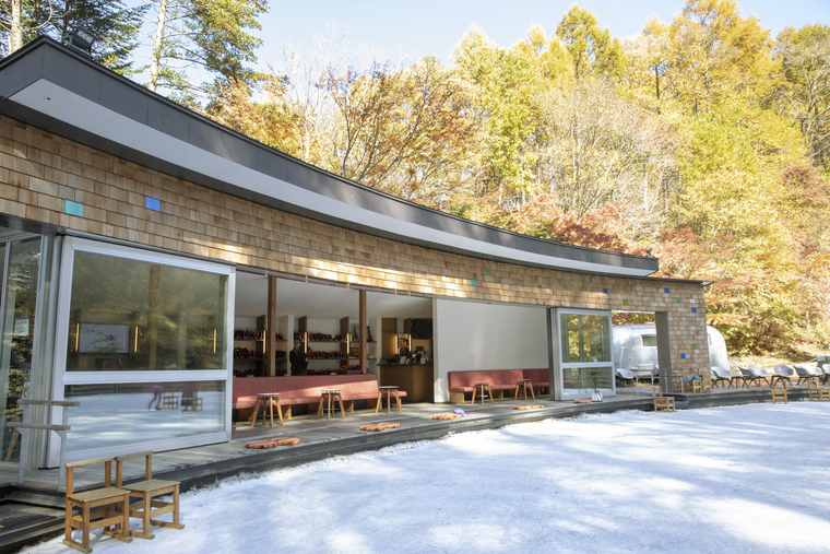 軽井沢星野エリア ケラ池スケートリンク