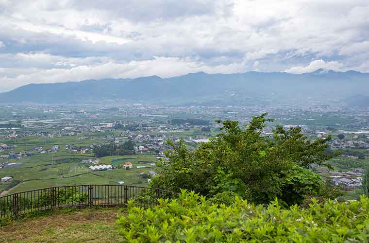 勝沼ぶどう郷 甲州市勝沼ぶどうの丘
