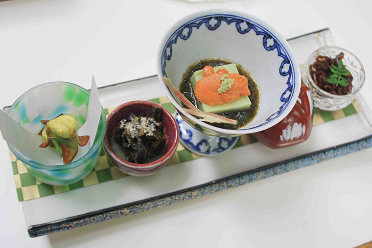 京貴船ひろやの先八寸
