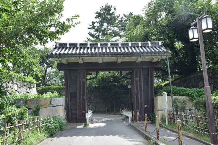 名古屋城 二之丸大手二之門