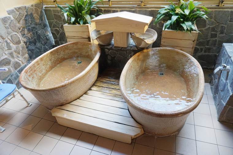 鬼怒川温泉ホテル 貸切露天風呂