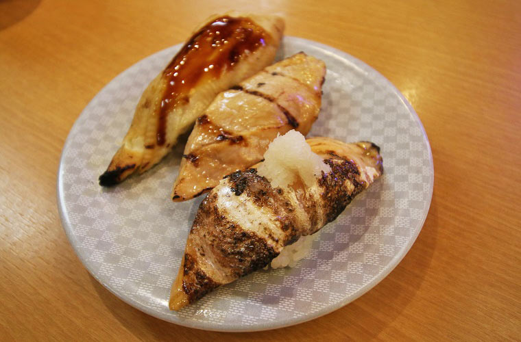 地元の旬を集めた地魚三貫