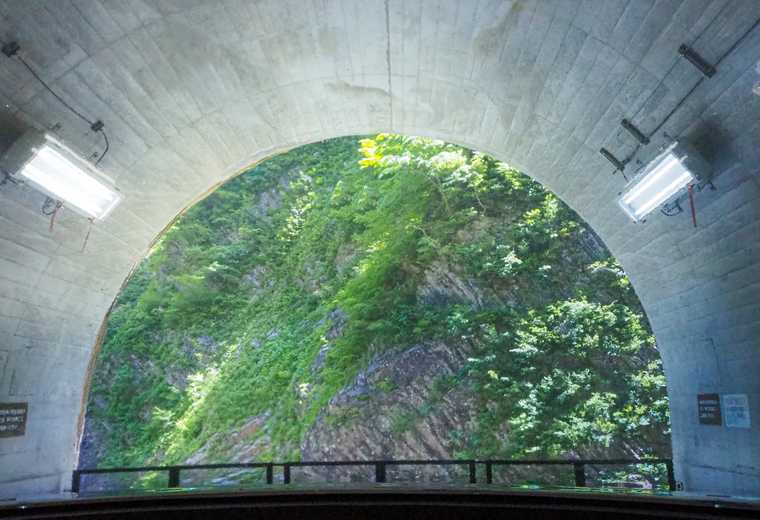 清津峡渓谷トンネル 第二見晴所のトイレからの景色