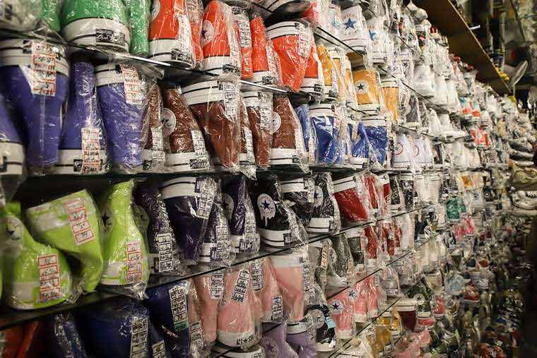 神戸の履き倒れ コンバースの聖地
