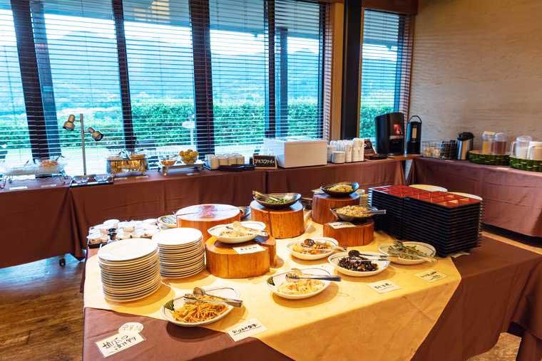 熊野古道 熊野倶楽部 食事処「馳走庵」で朝食