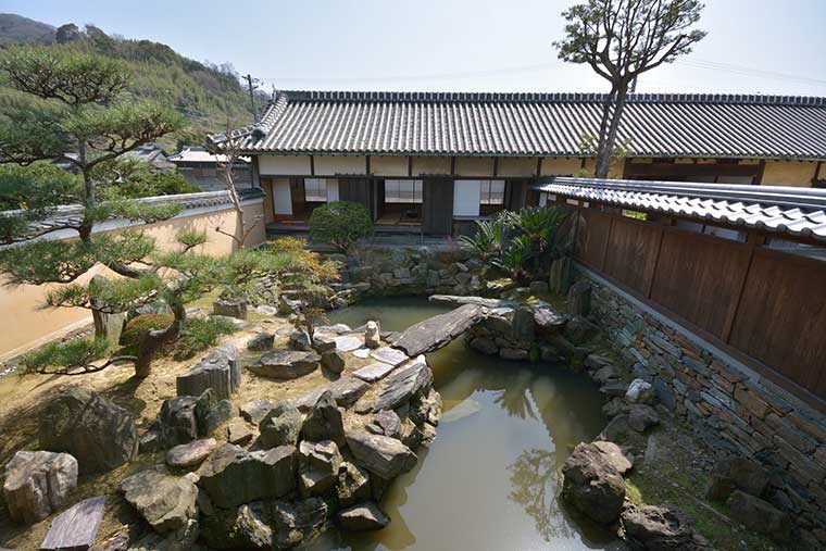紀伊路・旧中筋家住宅