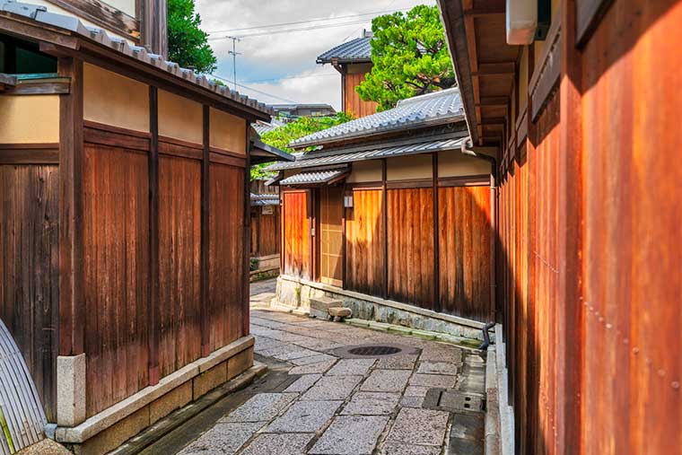 石塀小路