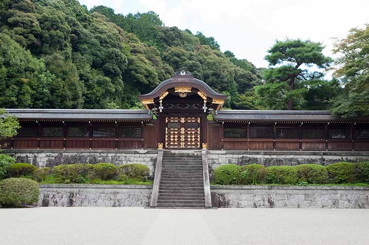 泉涌寺 月輪陵