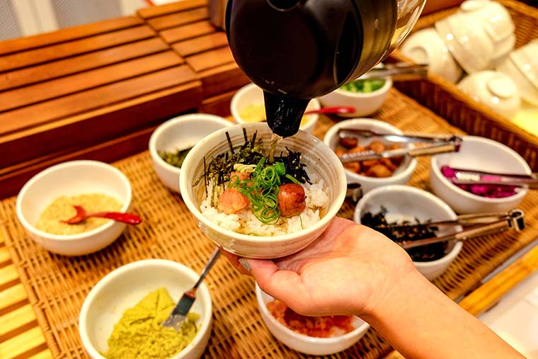 ホテル近鉄ユニバーサル・シティ 朝食ブッフェ だし茶漬け