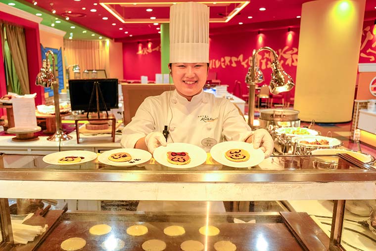 ホテル近鉄ユニバーサル・シティ 朝食ブッフェ パンケーキ