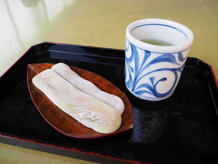 なばなの里 安永餅本舗