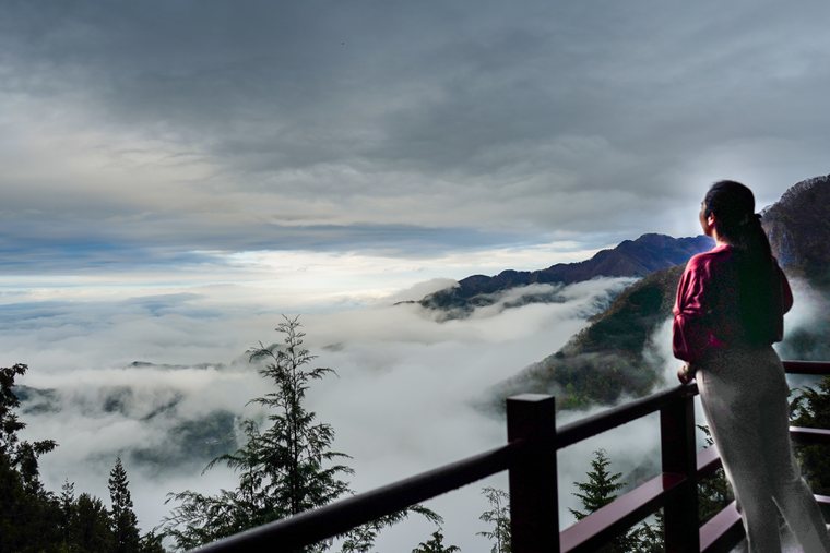秩父 三峯神社 遥拝殿 絶景
