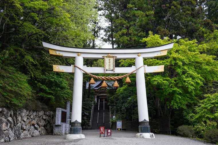 長瀞駅徒歩約15分 宝登山神社