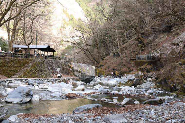日原渓流釣場
