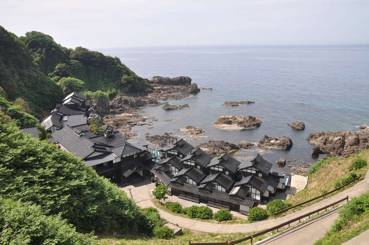 石川 奥能登絶景海道をドライブ 里山里海の絶景と塩グルメ 楽天トラベル