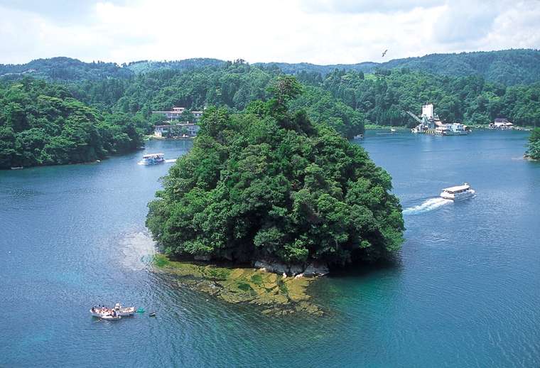 奥能登絶景海道 九十九湾