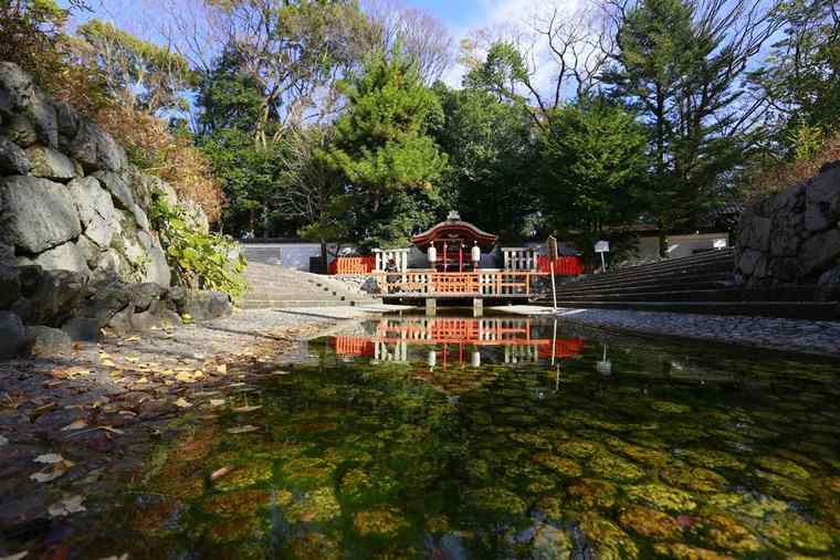 縁結びのご利益を授かる下鴨神社めぐりと参拝方法 楽天トラベル