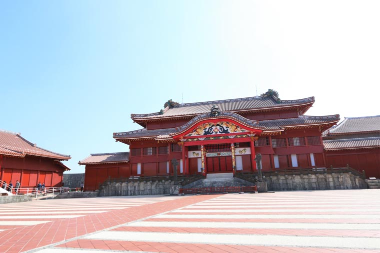 首里城の正殿