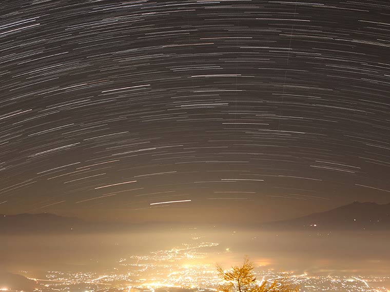 星空観測を楽しむ温泉旅 高峰高原ホテル 佐久市の夜景