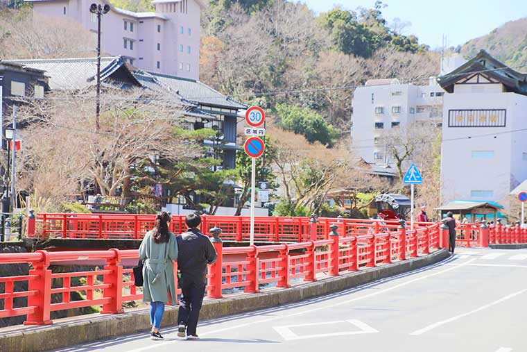 カップルにおすすめ 静岡 修善寺温泉街 の満喫モデルコース 楽天トラベル