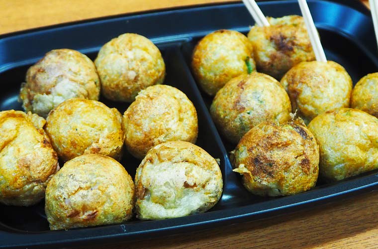老舗たこ焼き屋「会津屋」の「元祖ラヂオ焼き」