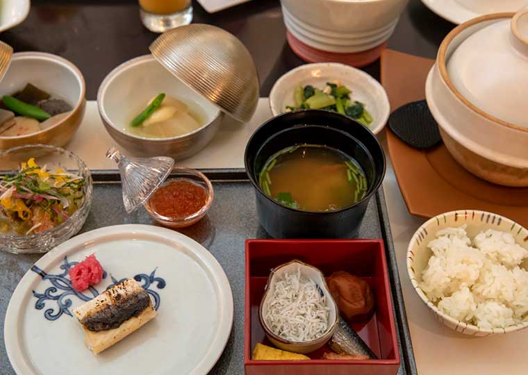 東京ステーションホテル アトリウム 朝食