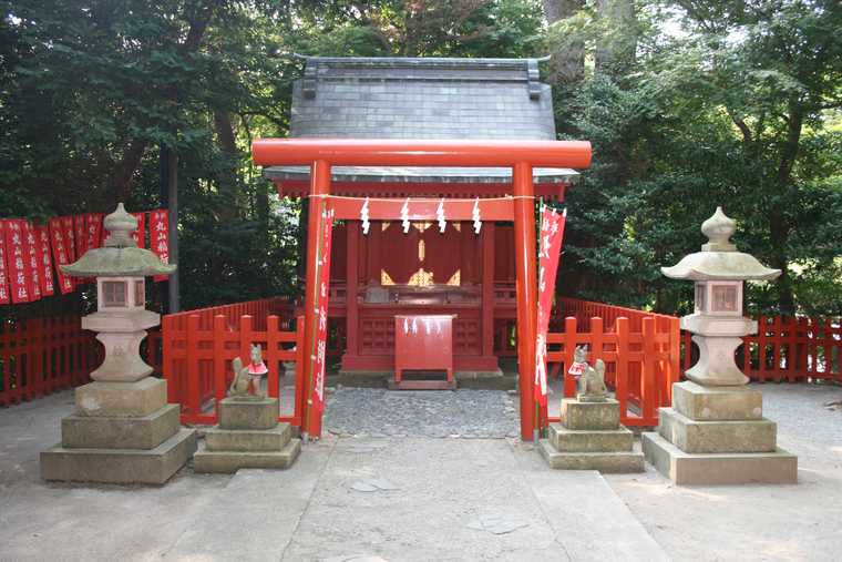鶴岡八幡宮 丸山稲荷社