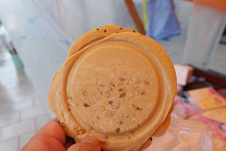 輪島朝市 栄煎堂 いしる煎餅
