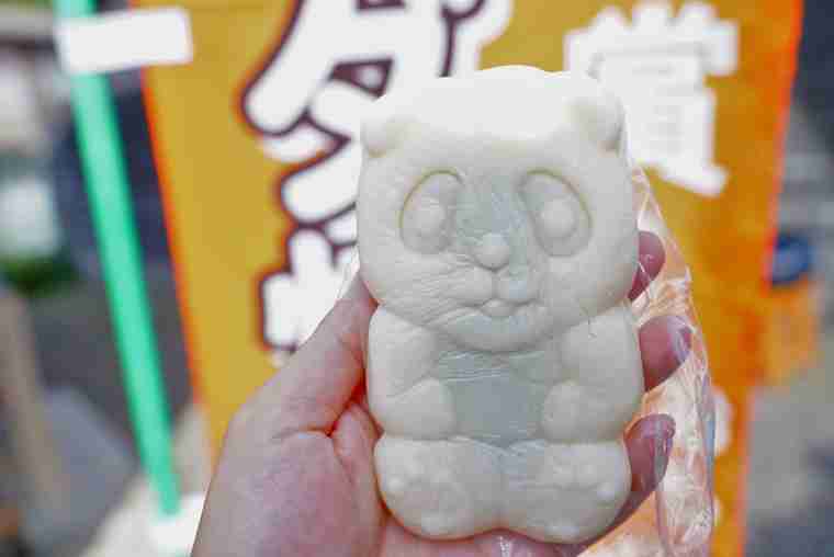 弥彦 分水堂菓子舗の白パンダ焼
