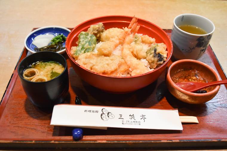 三笑亭の離宮天丼